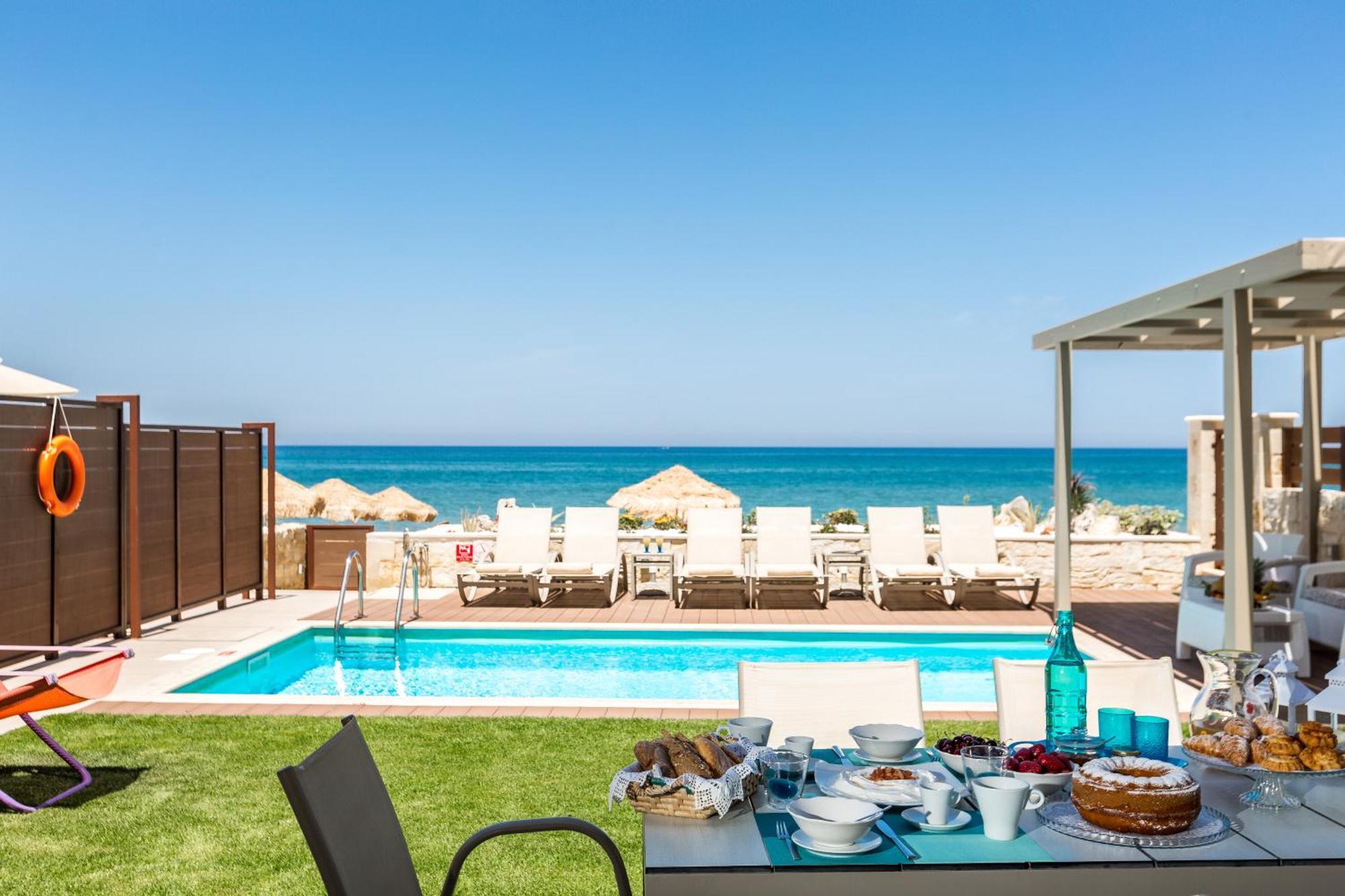 Iris Luxury Beach Front Residence With Pool & Bbq, By Thinkvilla Rethymno Exterior foto